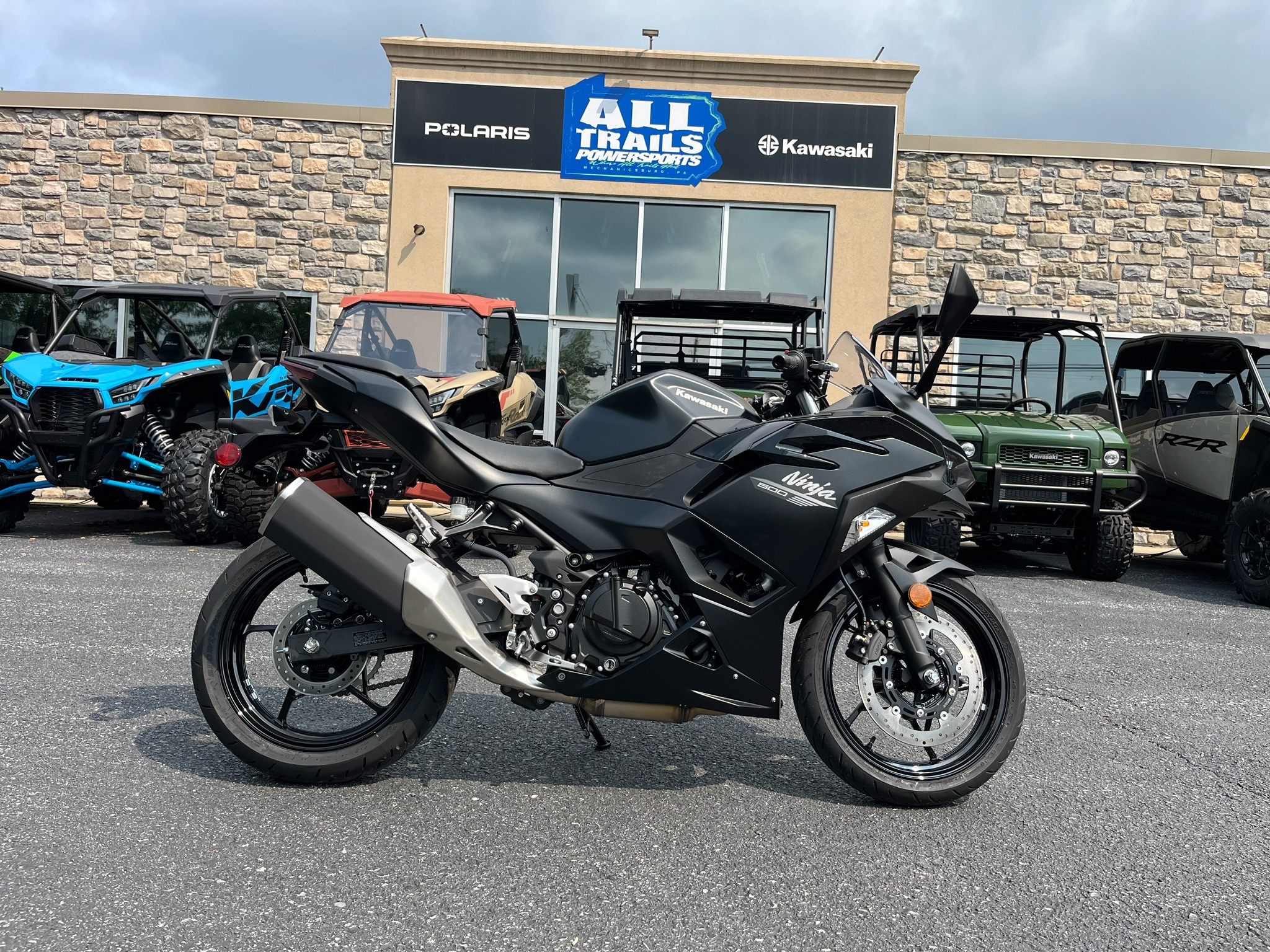 2026 Kawasaki Ninja® 500 BASE in Mechanicsburg, PA