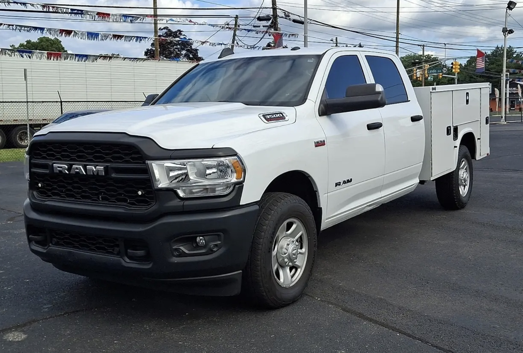 2022 RAM 3500 TRADESMAN in Mimlay, NJ