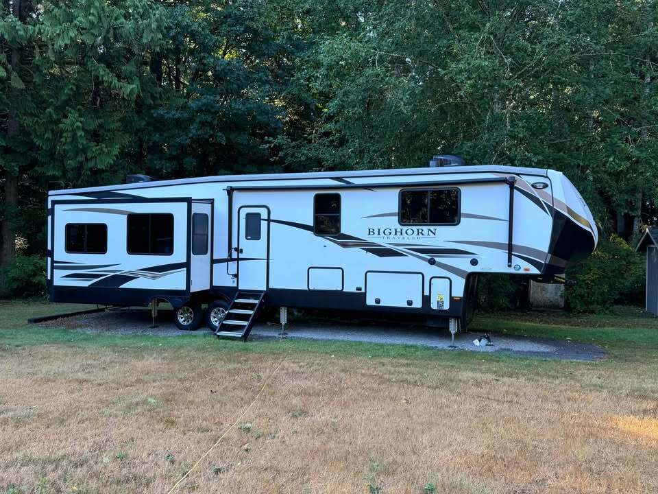 2021 Heartland BIGHORN TRAVELER 39MB RV