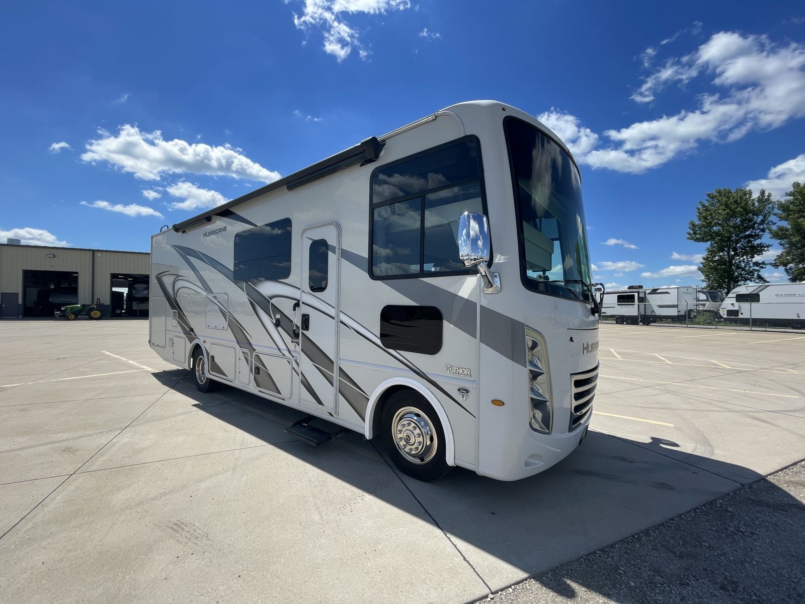 2023 Thor HURRICANE 29M RV