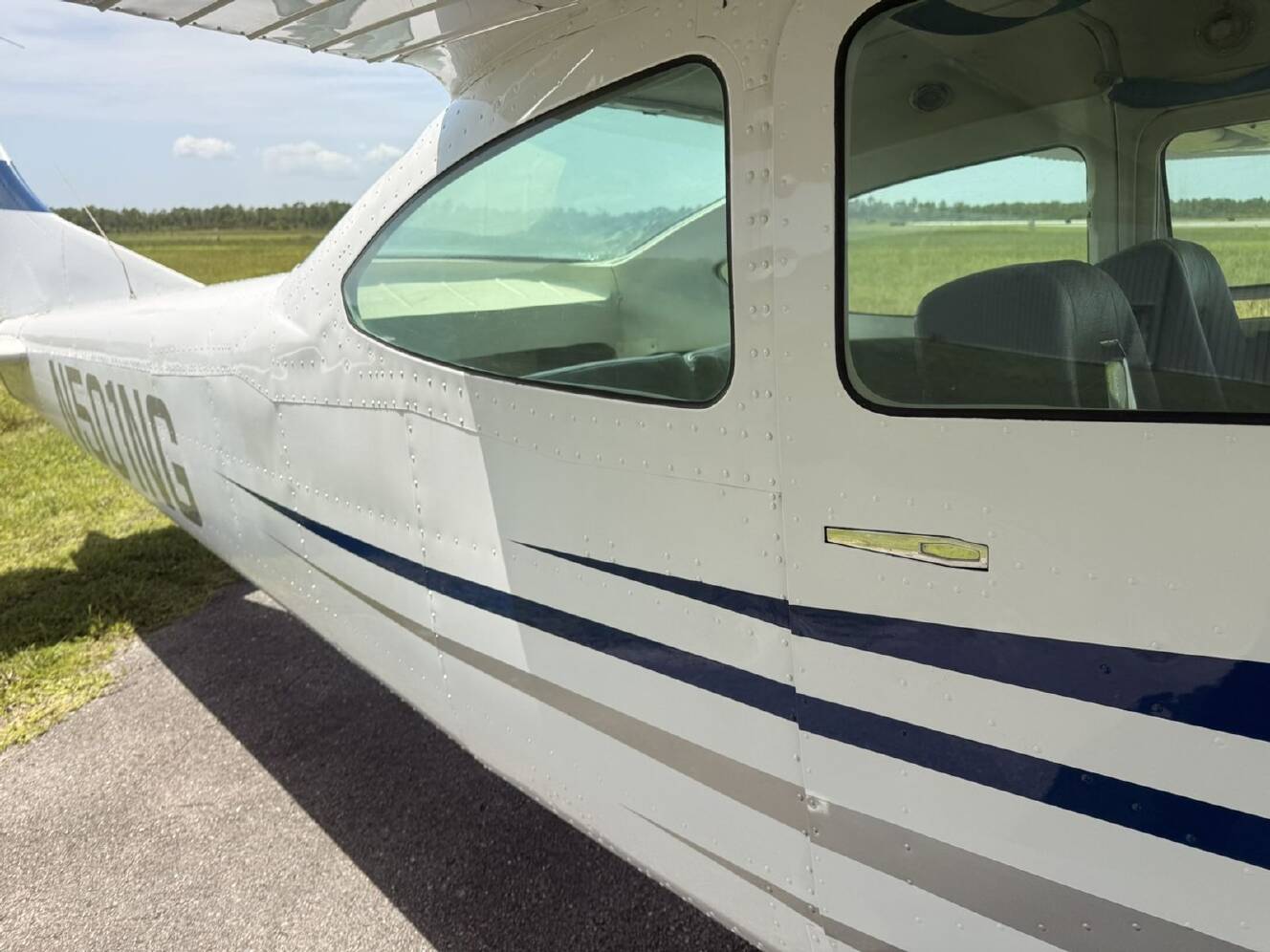 A photo of this 1971 Cessna 182N SKYLANE