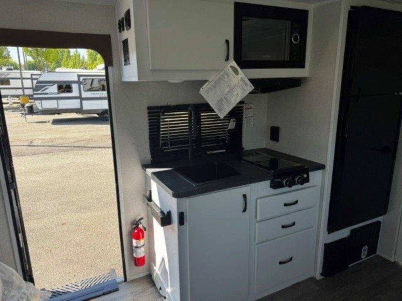 A photo of this 2026 Modern Buggy Hopper 4