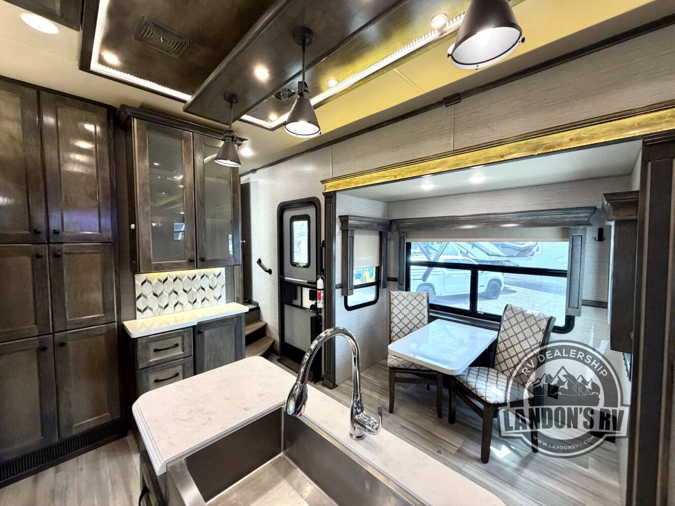 A photo of this 2022 Vanleigh BEACON 42RDB