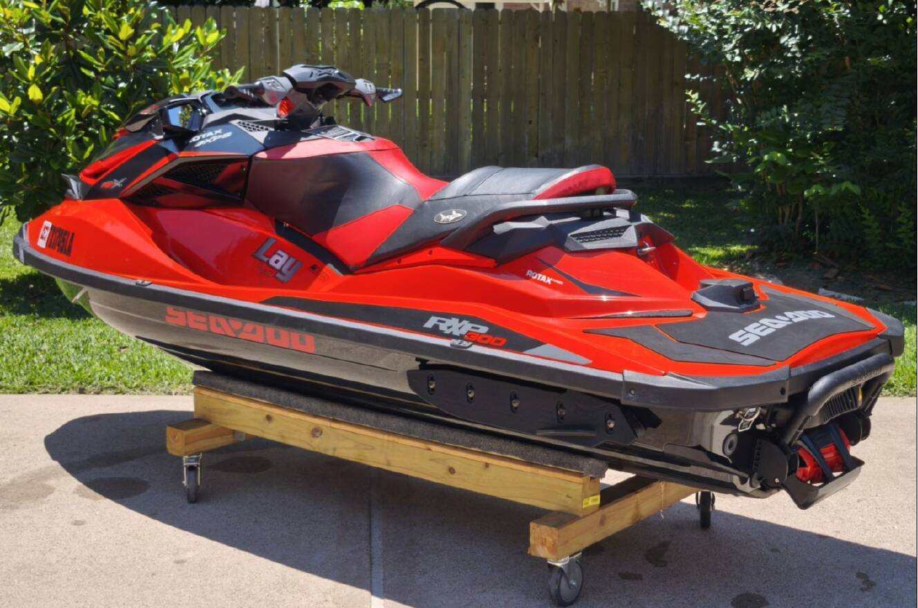 A photo of this 2016 Sea-Doo RXP X 300