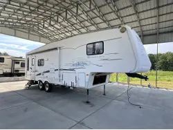 2003 KEYSTONE MONTANA 2955RL