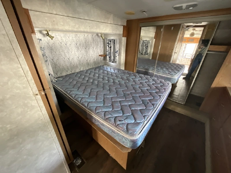 2003 KEYSTONE MONTANA 2955RL