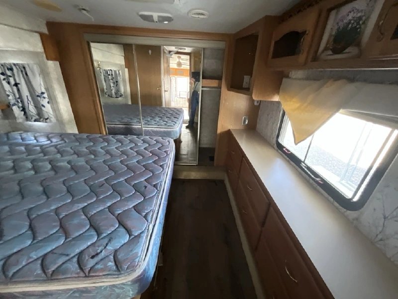 2003 KEYSTONE MONTANA 2955RL