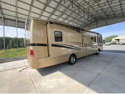 2006 HOLIDAY RAMBLER NEPTUNE 36SBT
