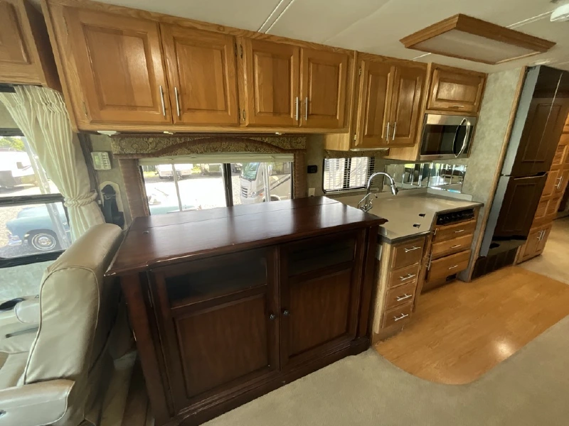 2006 HOLIDAY RAMBLER NEPTUNE 36SBT