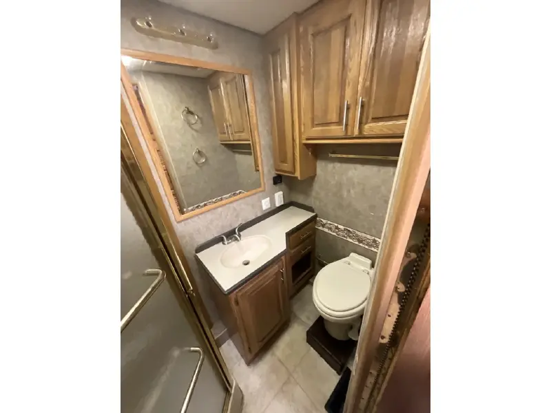 2006 HOLIDAY RAMBLER NEPTUNE 36SBT