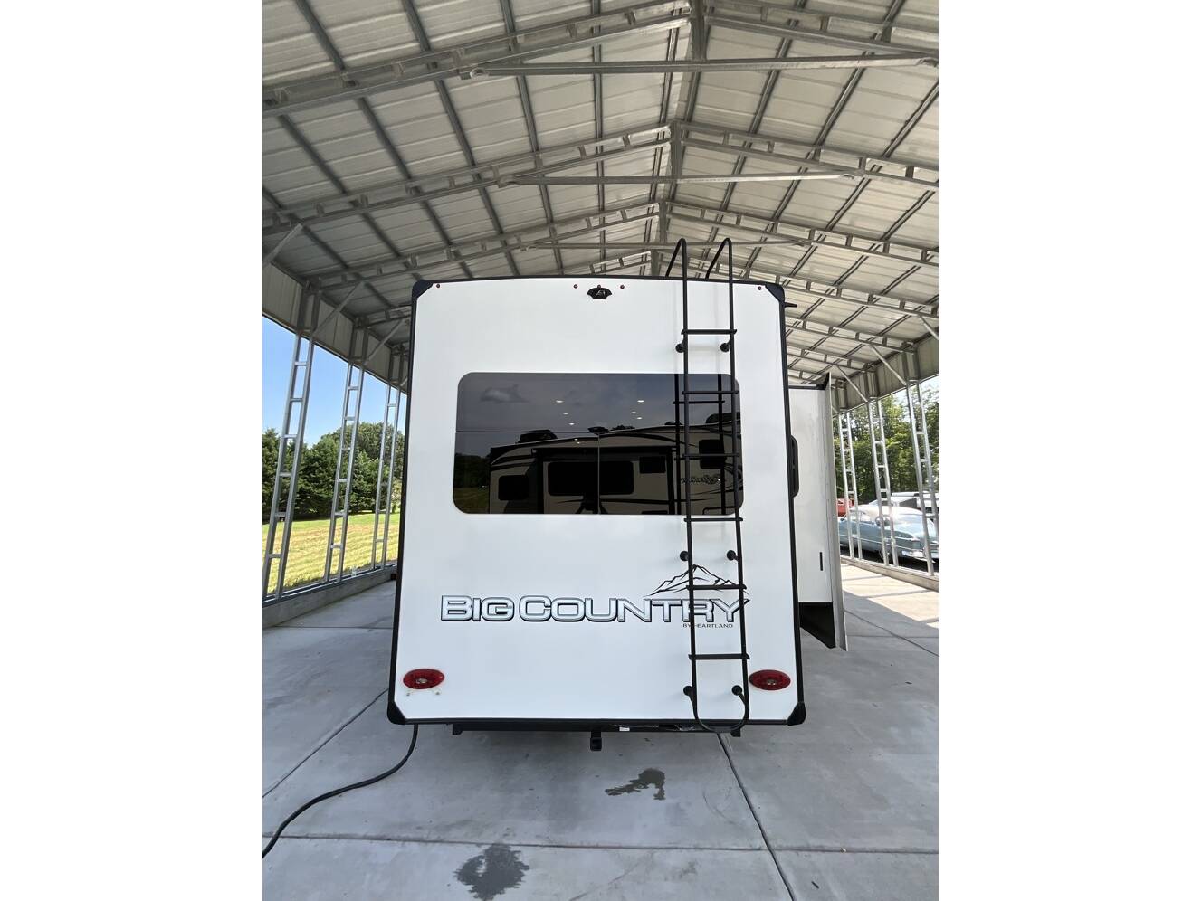 A photo of this 2021 Heartland BIG COUNTRY 3560SS
