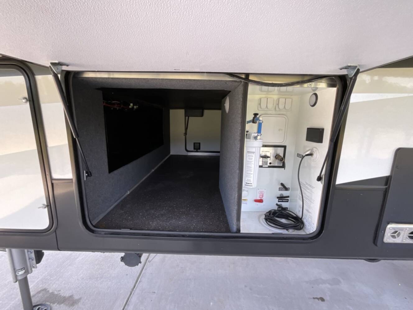 A photo of this 2021 Heartland BIG COUNTRY 3560SS