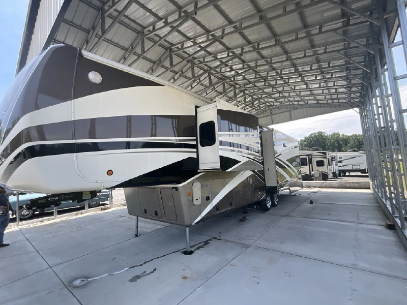 2017 DRV MOBILE SUITES 39DBRS3