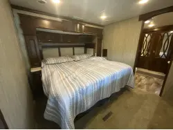 2017 DRV MOBILE SUITES 39DBRS3