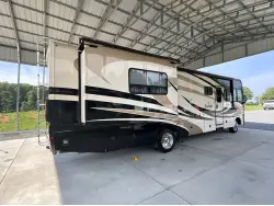 2009 FLEETWOOD BOUNDER 35E