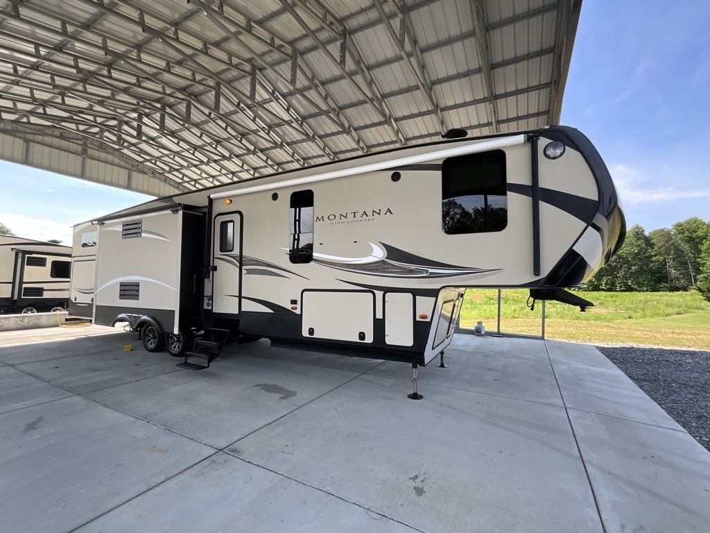 2017 Keystone MONTANA HIGH COUNTRY 340BH in dobson NC