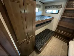 2017 KEYSTONE MONTANA HIGH COUNTRY 340BH
