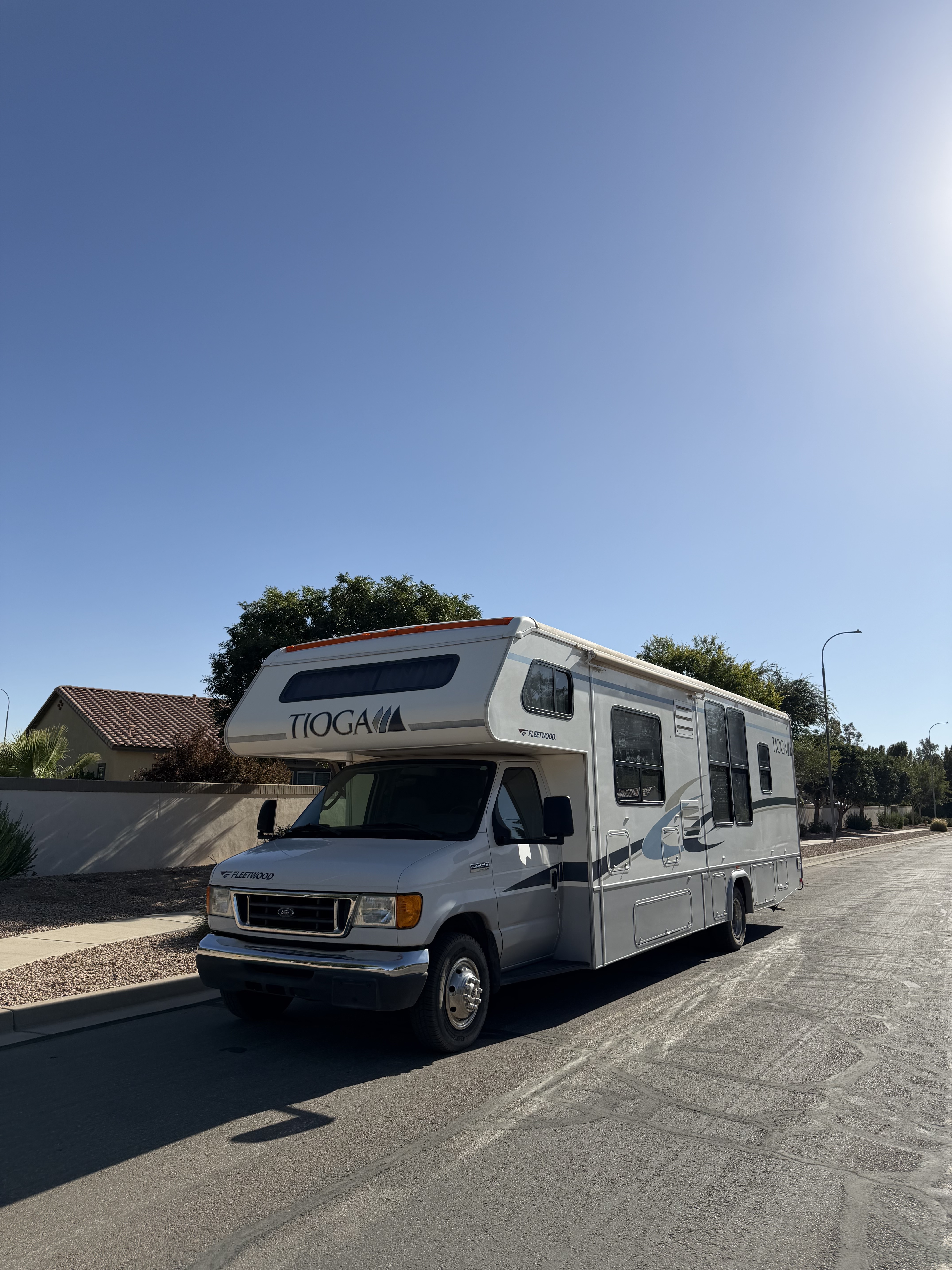 2006 Fleetwood TIOGA 31M in chandler AZ