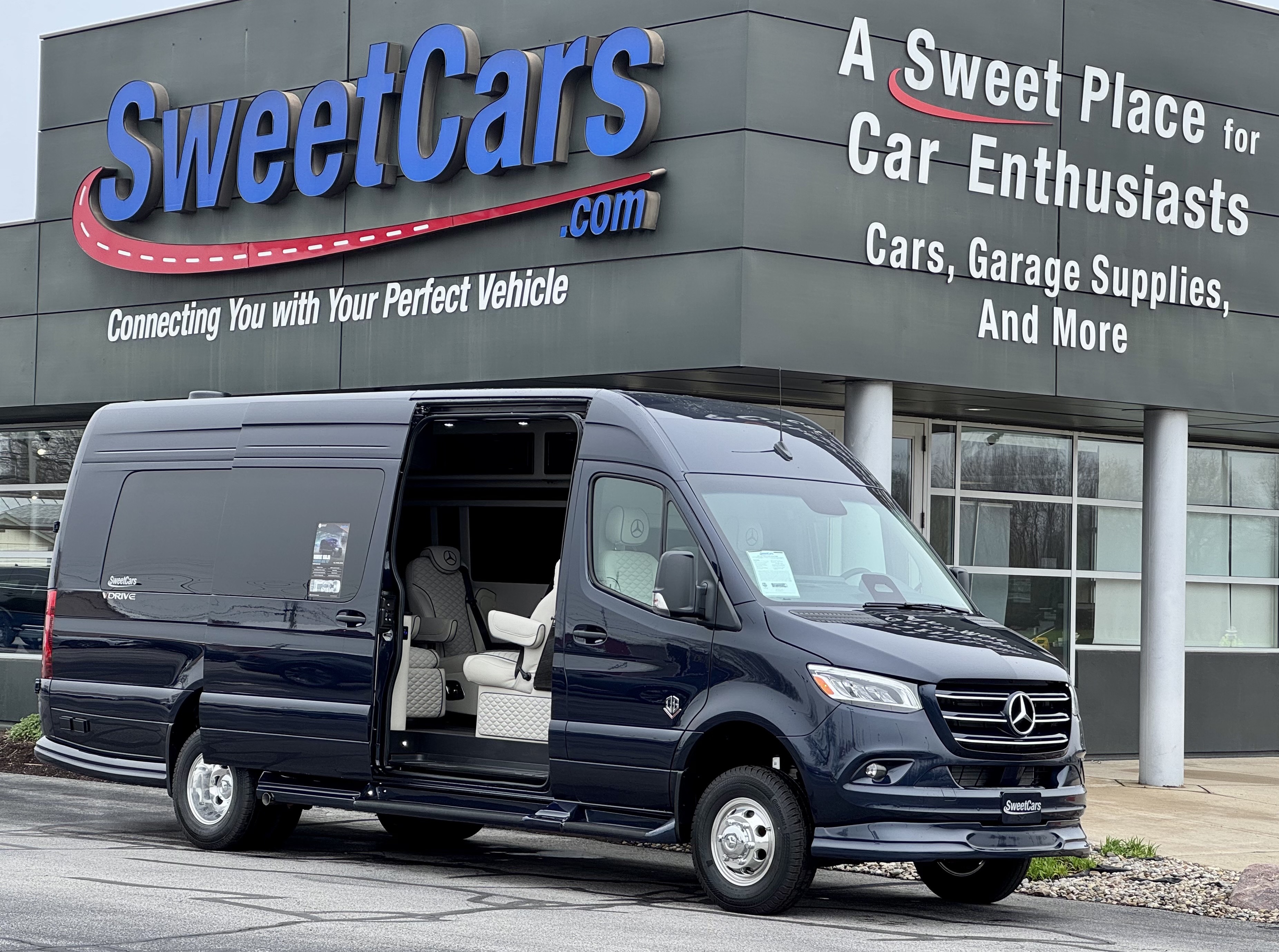 2026 Ogv Luxury Coach V-DRIVE 10RJA 170E AWD in fort wayne IN