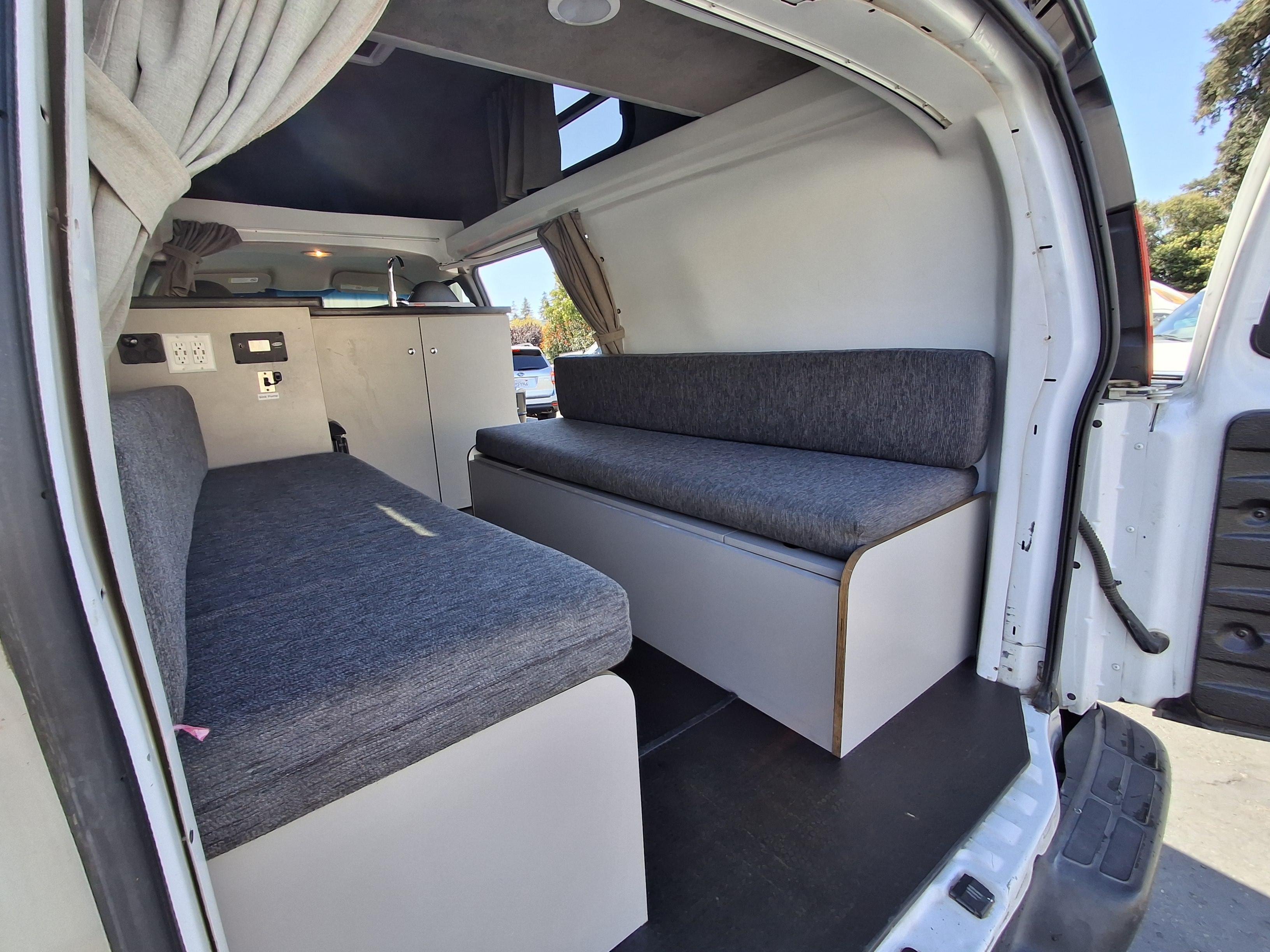 2014 Chevrolet EXPRESS 2500 EXPLORER CONVERSION in hayward CA