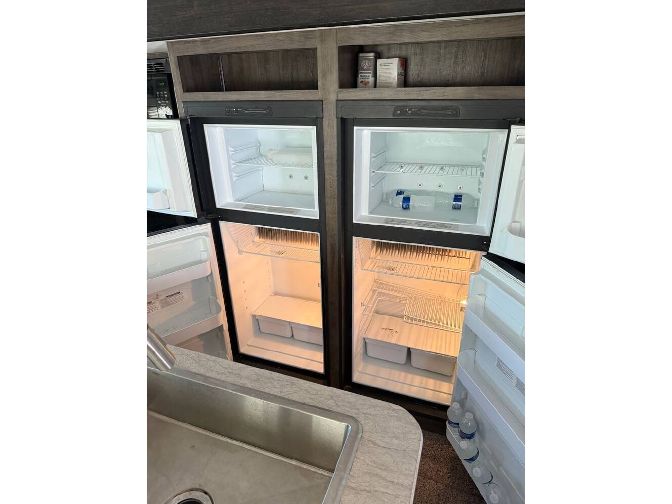 A photo of this 2019 Heartland Mallard 335