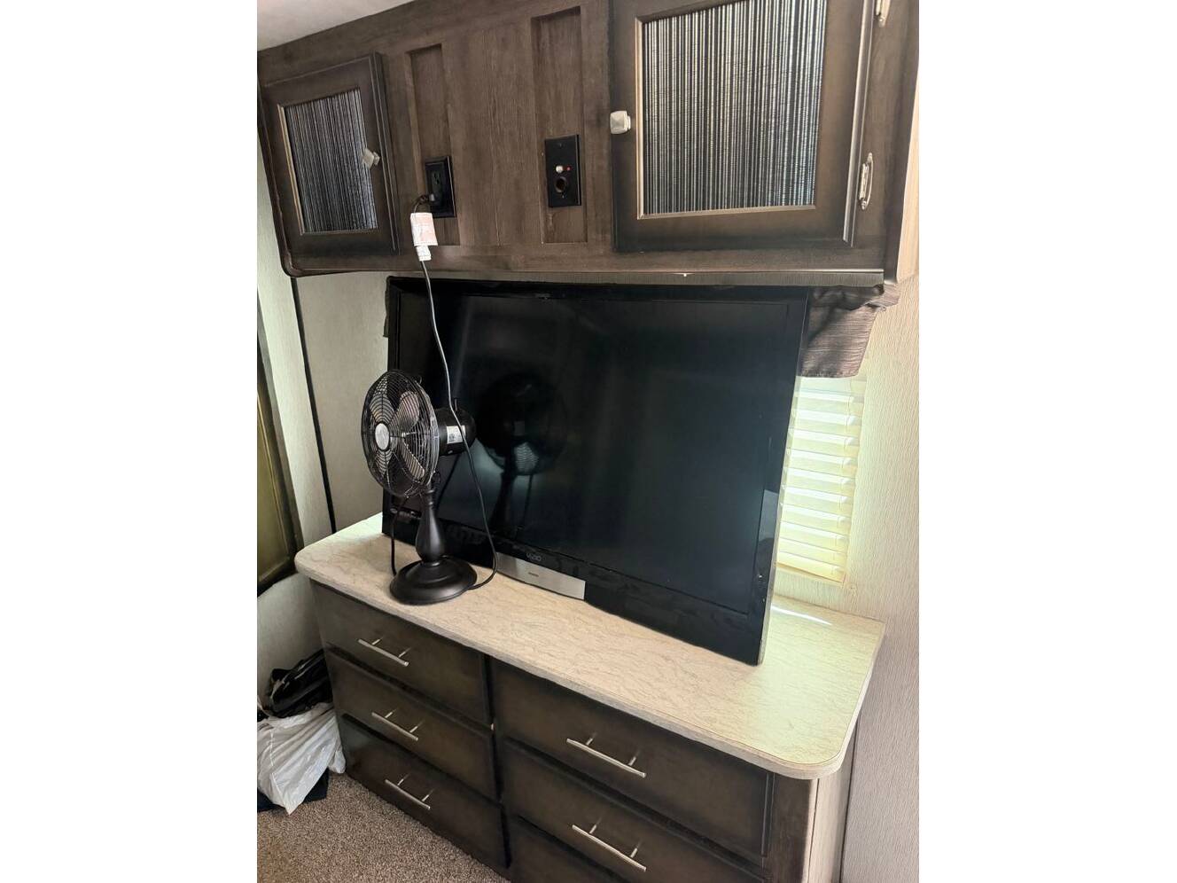 A photo of this 2019 Heartland Mallard 335