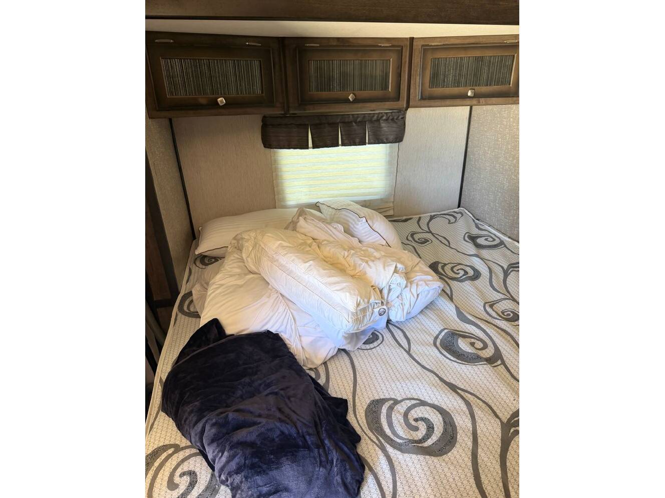 A photo of this 2019 Heartland Mallard 335