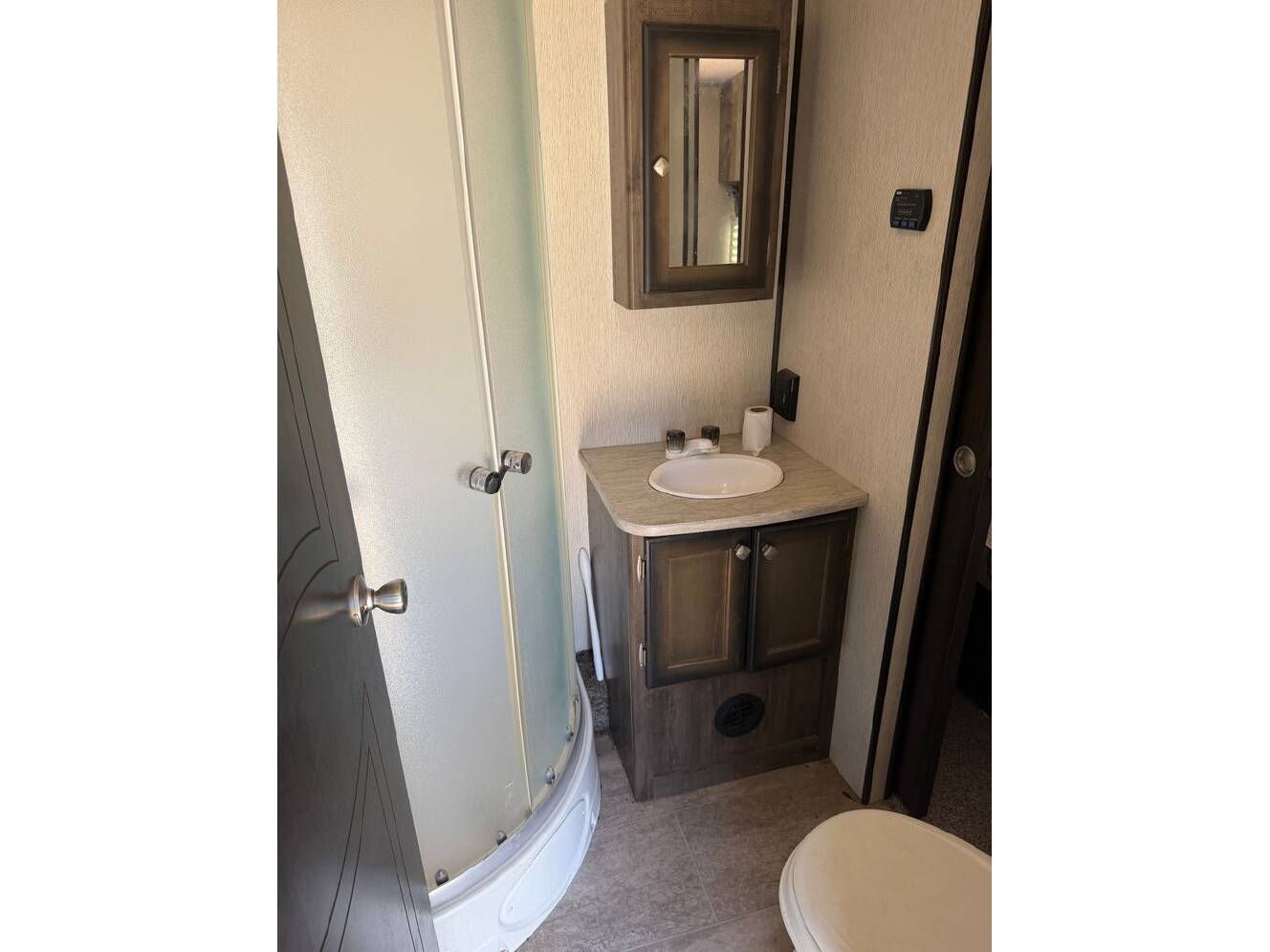 A photo of this 2019 Heartland Mallard 335