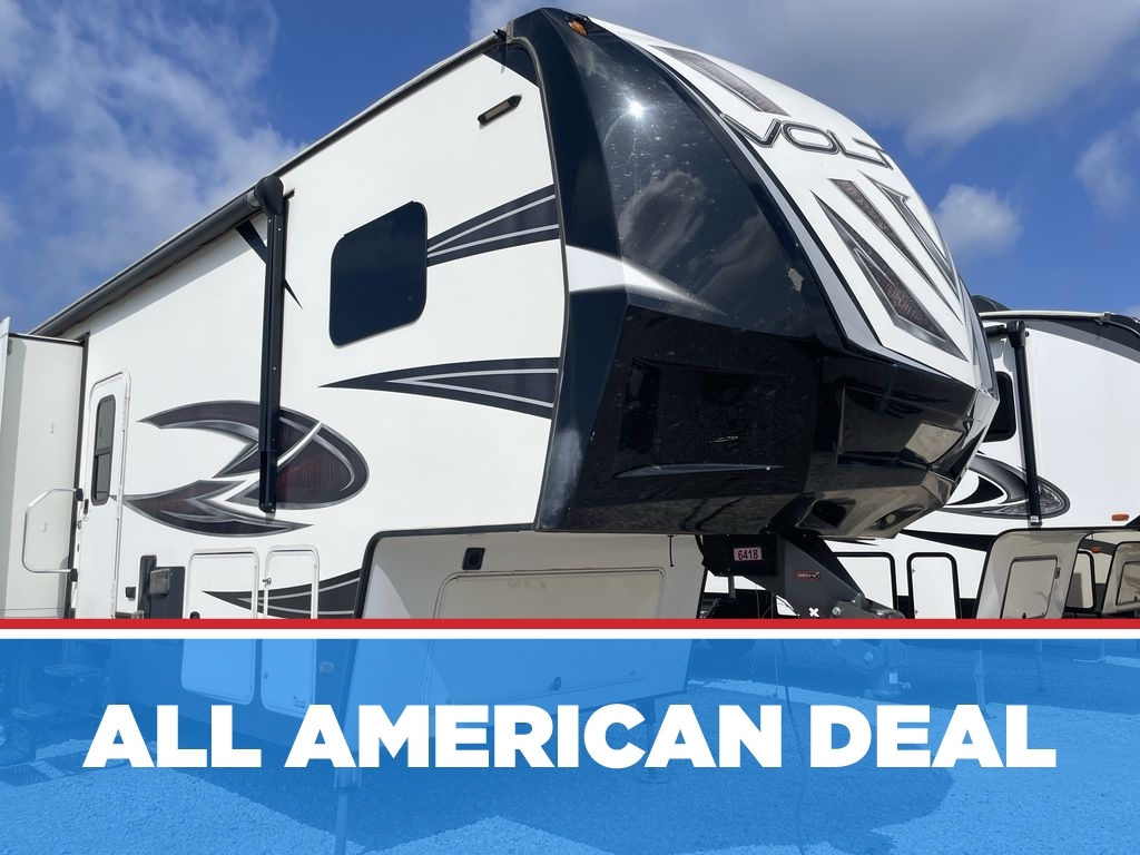 2017 Dutchmen Voltage 3305 RV