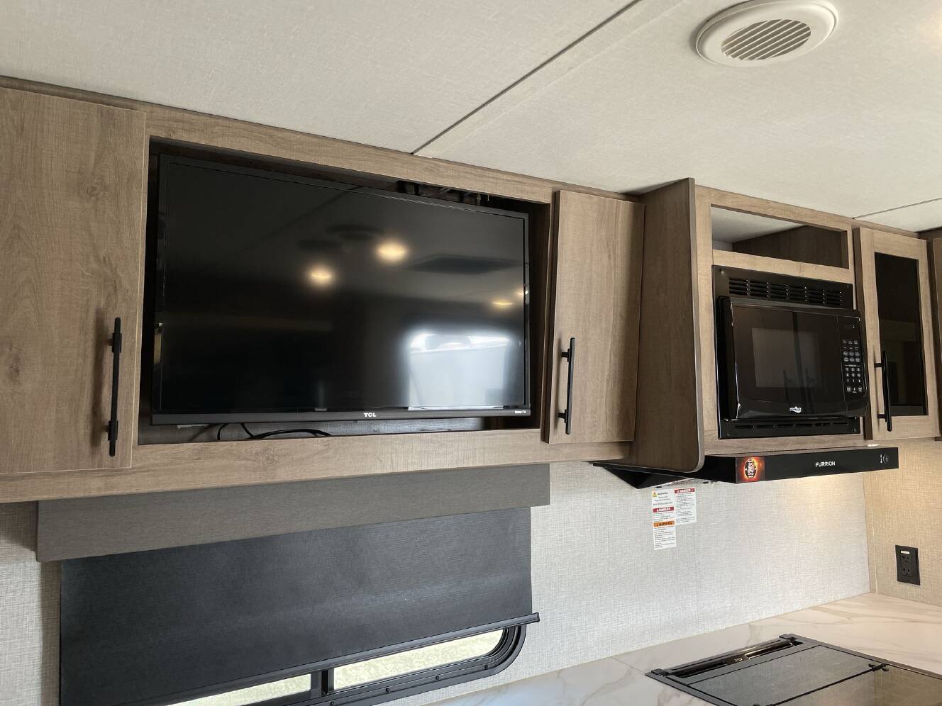 A photo of this 2023 Grand Design Imagine 22RBE