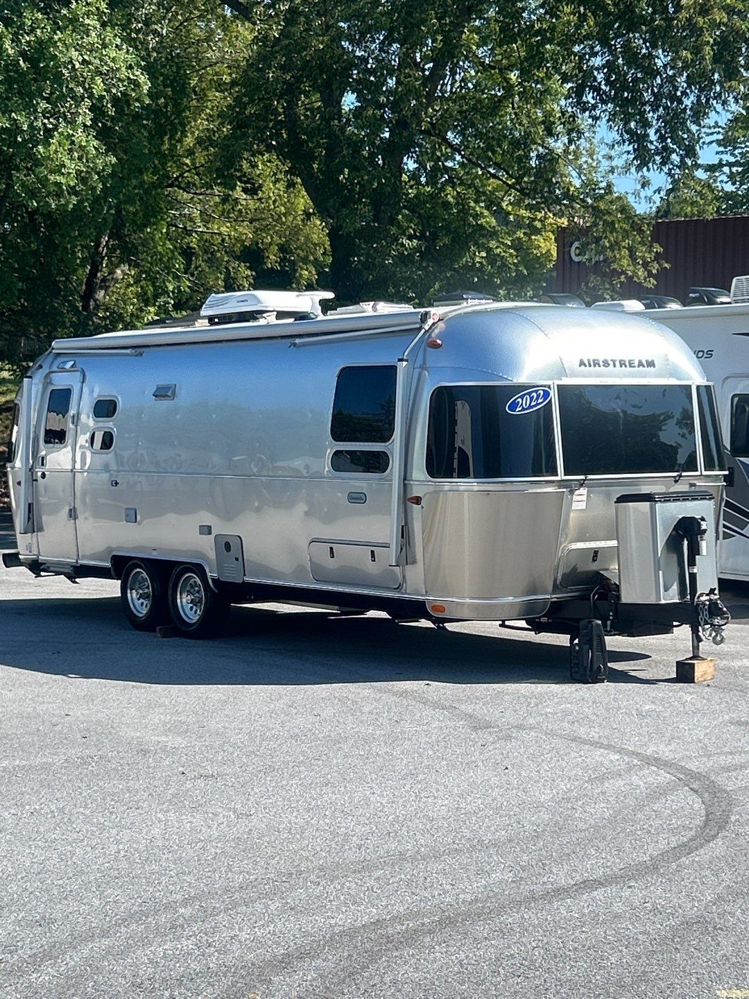 2022 Airstream GLOBETROTTER 27FB TWIN in exton PA