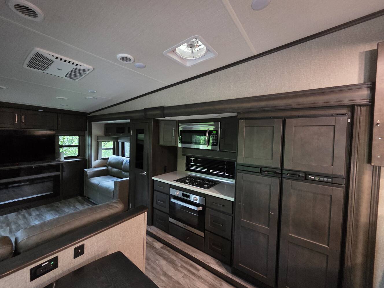 A photo of this 2022 Grand Design REFLECTION 340RDS