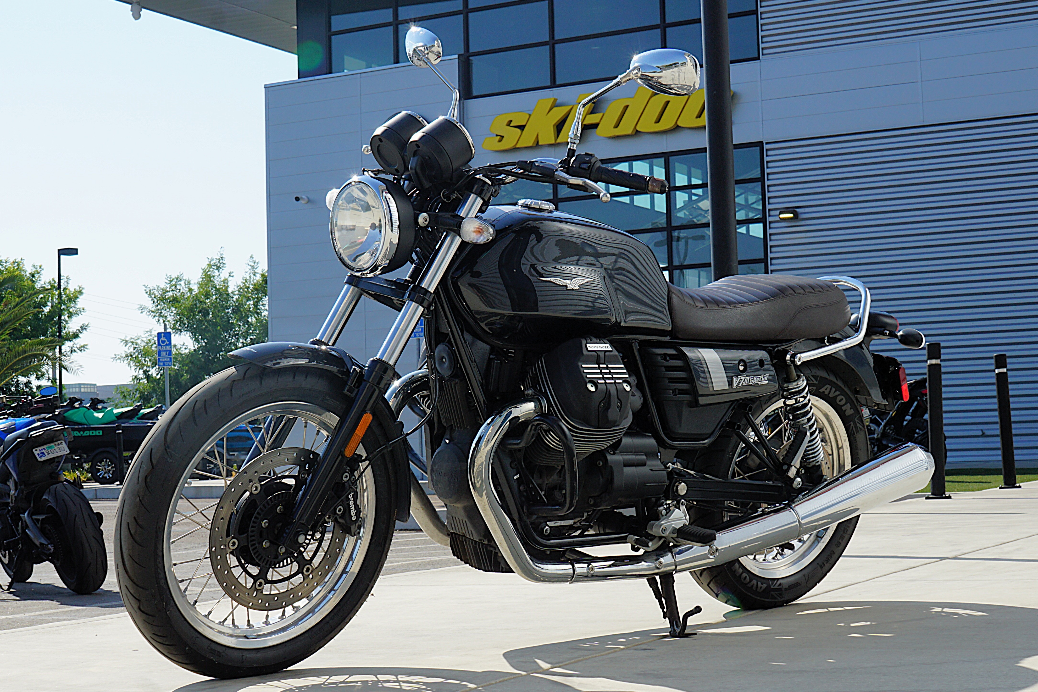 2019 Moto Guzzi V7 III Special III SPECIAL in Elk Grove, CA