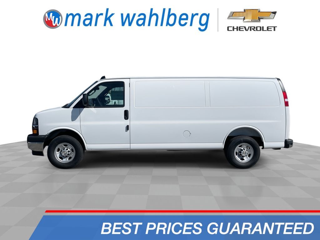 2026 CHEVROLET Express 2500 in Columbus, OH