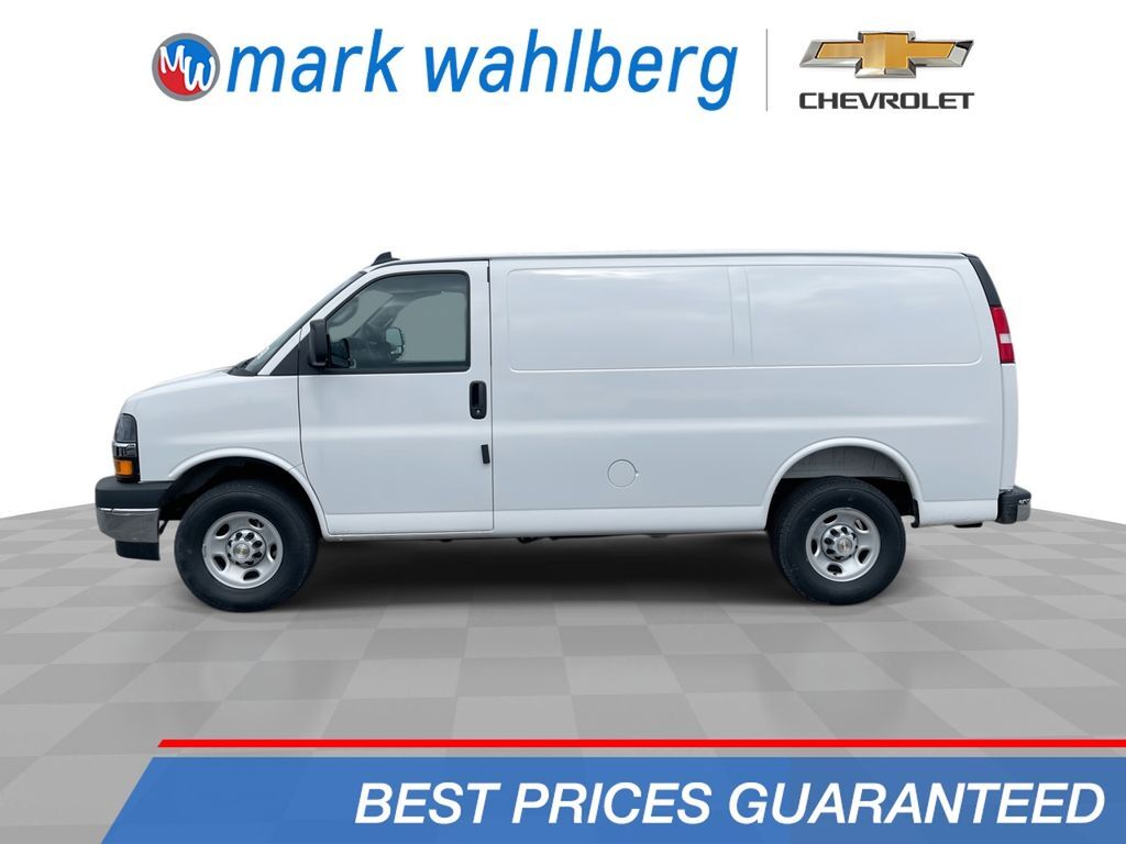 2026 CHEVROLET Express 2500 in Columbus, OH