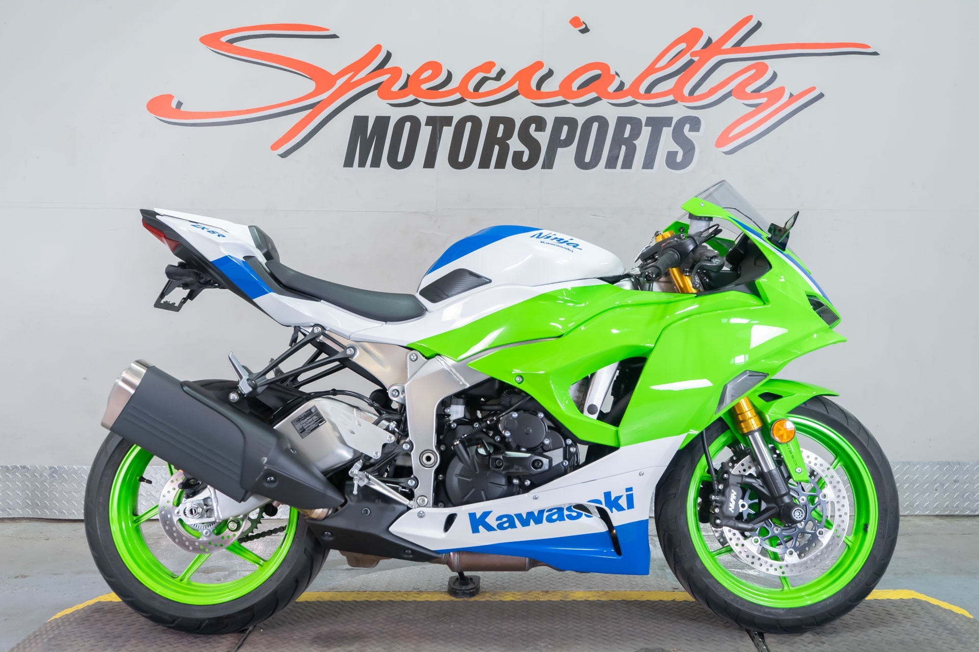 2024 Kawasaki Ninja ZX-6R 40th Anniversary Edition ABS 40TH ANNIVERSARY EDITION ABS in Sacramento, CA