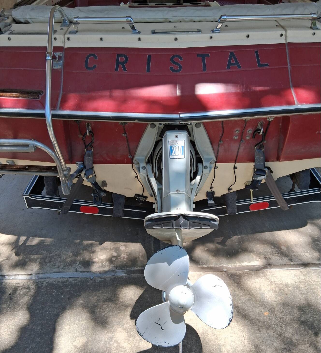 A photo of this 1977 Glastron SSV