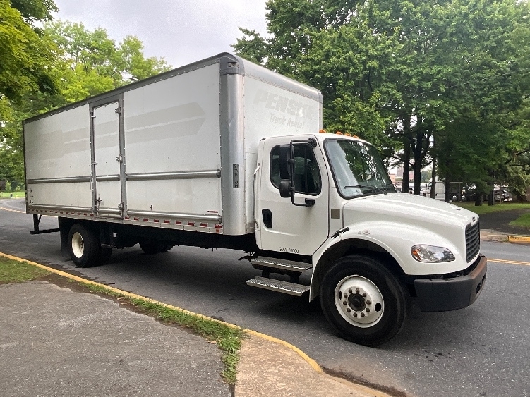 2022 FREIGHTLINER BUSINESS CLASS M2 106 in Reading, PA