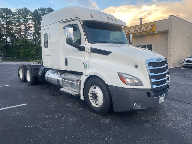 2020 FREIGHTLINER CASCADIA 126 in Spartanburg, SC