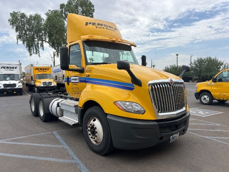 2020 INTERNATIONAL LT625 in Phoenix, AZ
