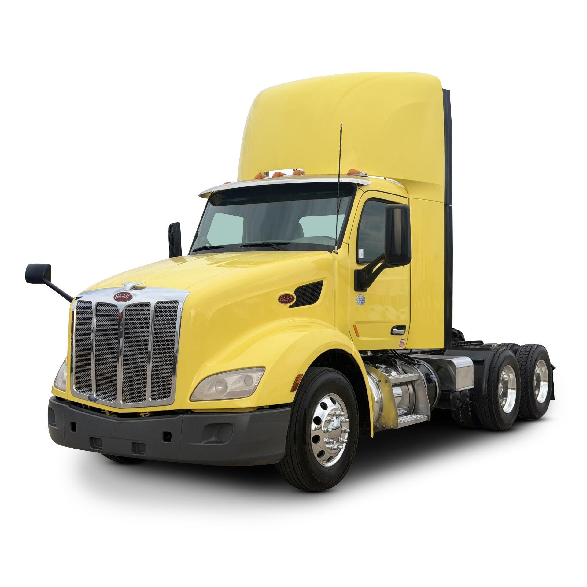 2021 PETERBILT 579 in Irving, TX