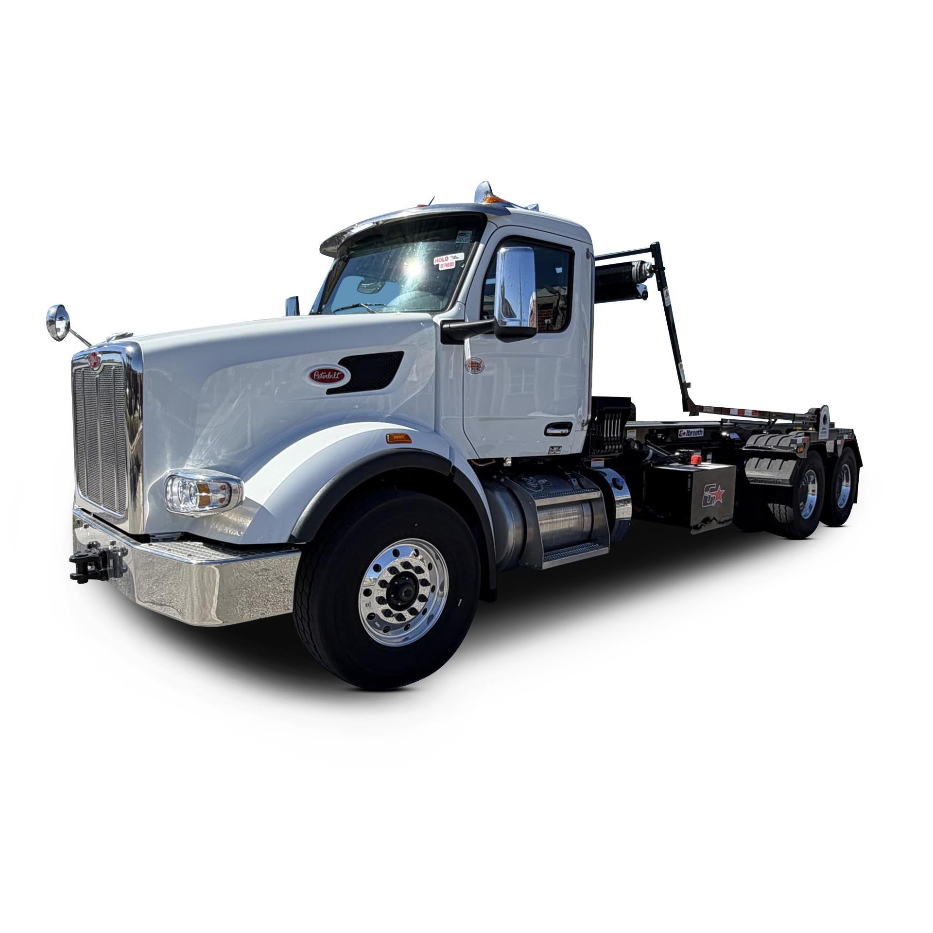 2026 PETERBILT 567 in Tampa, FL