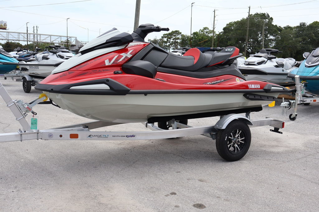 2026 Yamaha Marine VX CRUISER WAUDIO-TORCH REDPEARL in Clearwater, FL