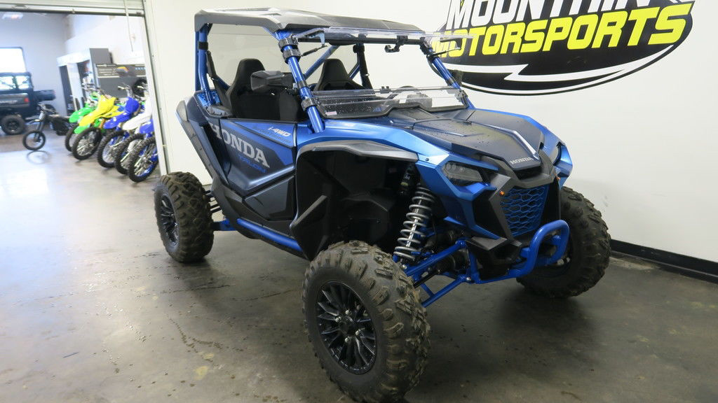 2025 Honda Talon 1000R FOX Live Valve in greeneville TN