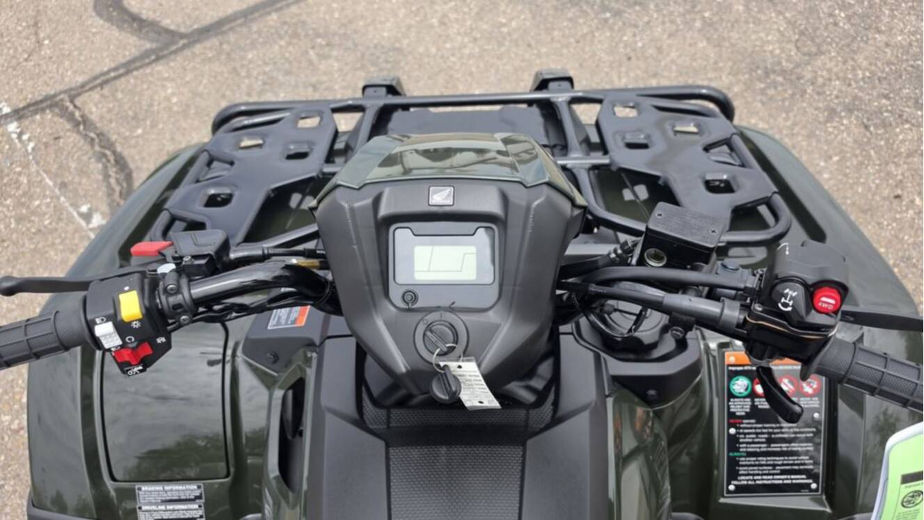A photo of this 2027 Honda FourTrax Foreman Rubicon 4x4 EPS
