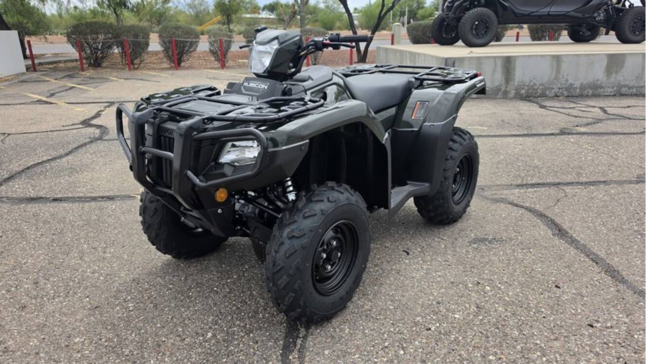A photo of this 2027 Honda FourTrax Foreman Rubicon 4x4 EPS
