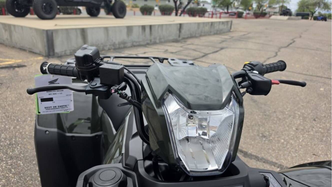 A photo of this 2027 Honda FourTrax Foreman Rubicon 4x4 EPS