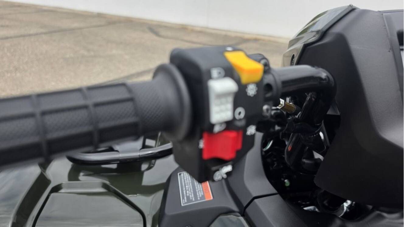A photo of this 2027 Honda FourTrax Foreman Rubicon 4x4 EPS
