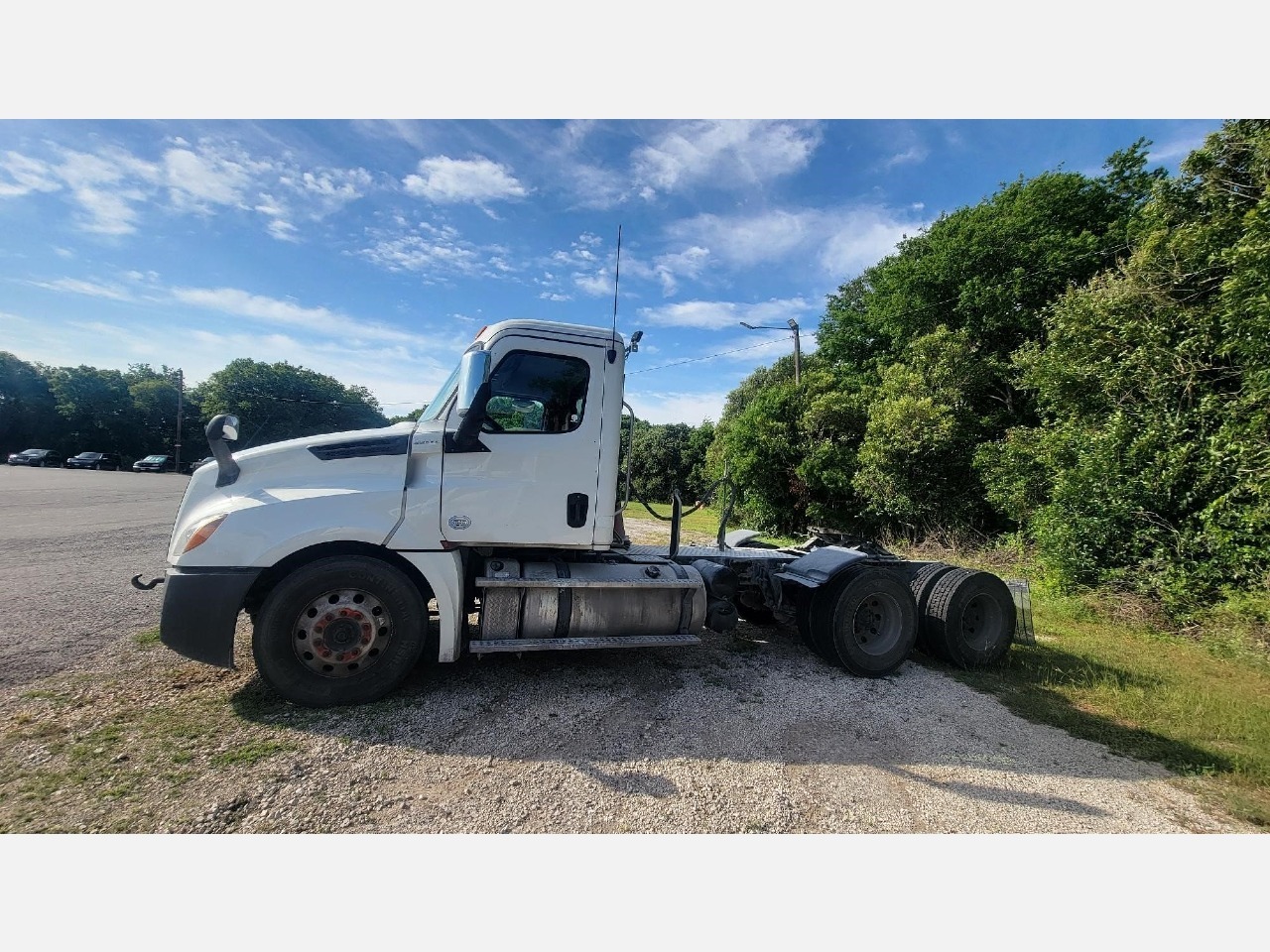 2019 FREIGHTLINER Cascadia CA126 in San Antonio, TX