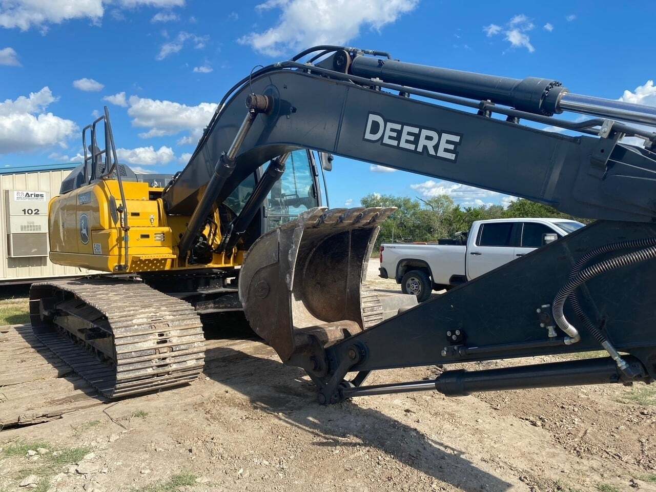 2022 JOHN DEERE 210G LC in San Antonio, TX